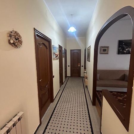 Ceka House Apartment Специя Екстериор снимка