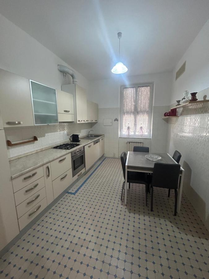 Ceka House Apartment Специя Екстериор снимка